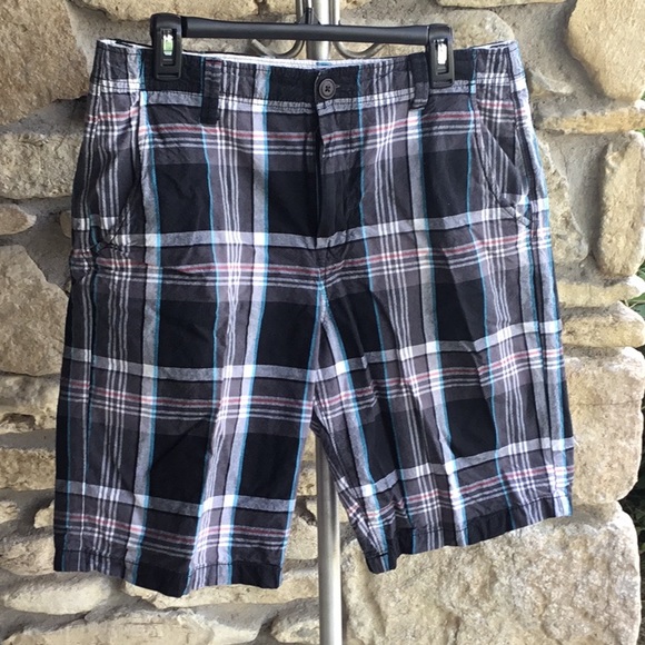 American Eagle Outfitters Other - AE Men’s plaid shorts